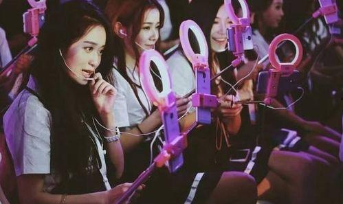 网红主播劲舞视频下载,揭秘热门舞蹈瞬间