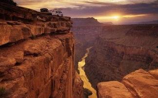 峡谷情侣翻脸吃瓜,一场网络爱情的悲喜剧