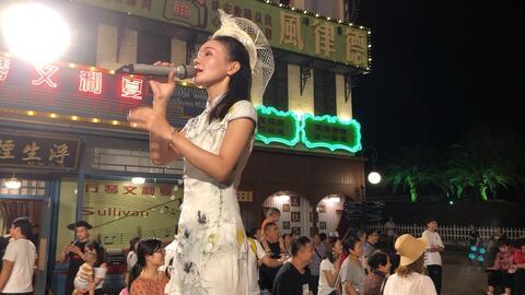 横店网红未婚妻,揭秘娱乐圈背后的甜蜜爱情故事