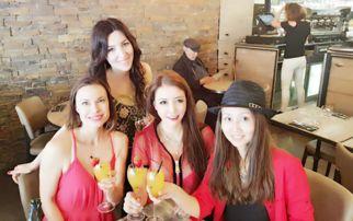 明星直播唱歌惊艳全球